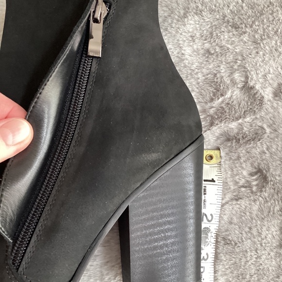 NWOT black leather short boot size 36 - Picture 6 of 10